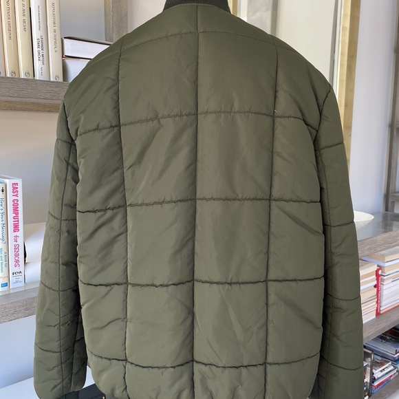 H&M Mens' Quilted Bomber Jacket - Picture 3 of 3